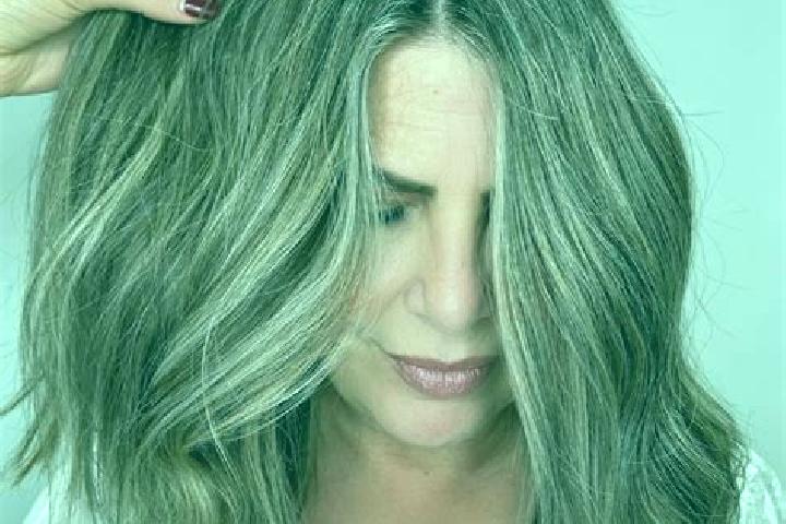 Luna, 20, a dark blonde grey-eyed mediterranean companion based in Caraybamba. Offering Overnight, CIM, GFE, Erotic Massage, Girlfriend Experience. Available...