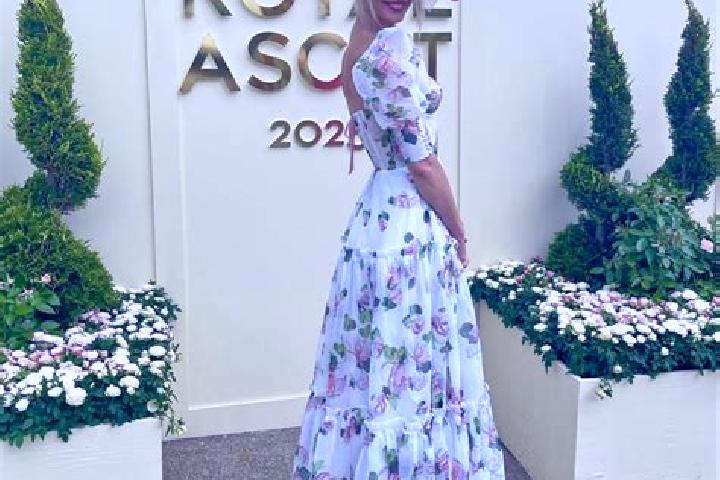 Luna, 20 — Escort in Ascot, Australia