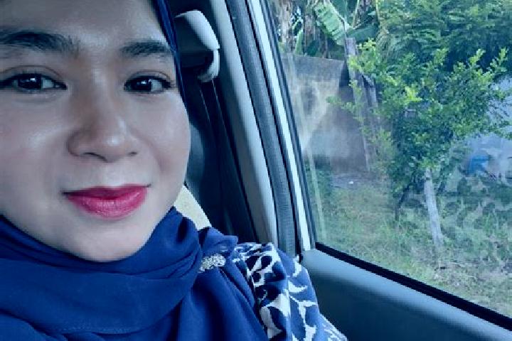 Luna, 20 — Escort in Batang Kali, Malaysia