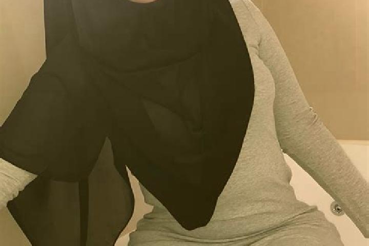 Luna, 20 — Escort in Chehreh, Iran