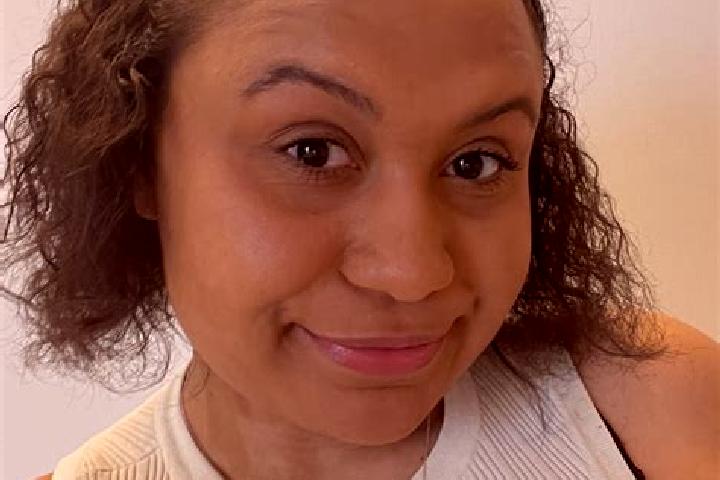 Luna, 20 — Escort in Dowsett Highlands, United States