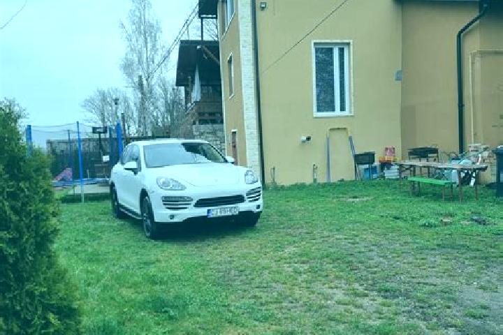 Luna, 20 — Escort in Fizesu Gherlii, Romania