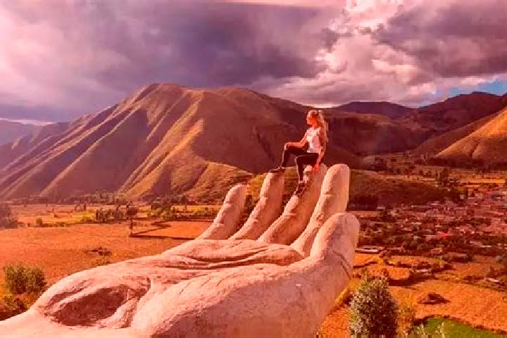 Luna, 20 — Escort in Huaro, Peru