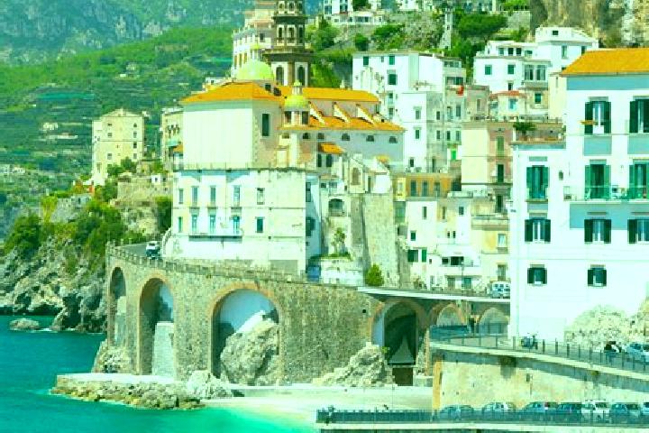 Luna, 20 — Escort in Perugia, Italy