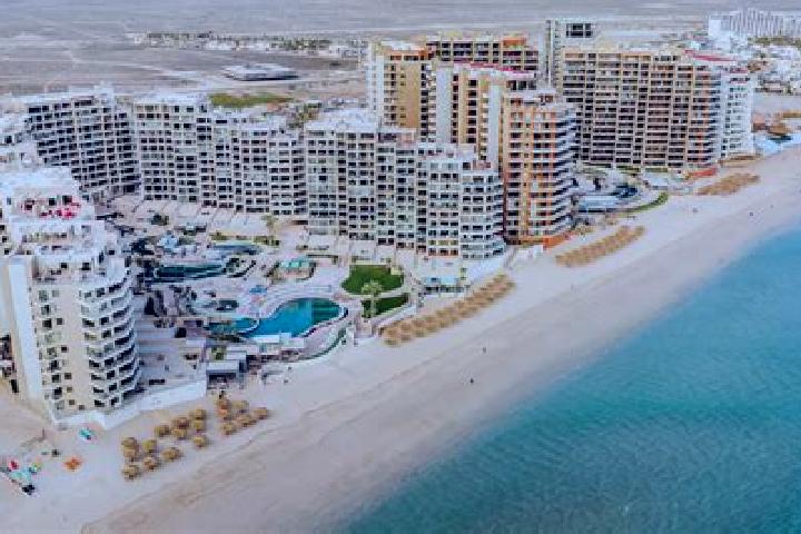 Luna, 20 — Escort in Puerto Penasco, Mexico