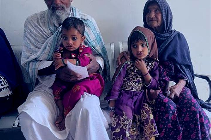 Luna, 20 — Escort in Umarkot, Pakistan