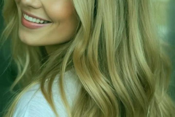 Luna, 21, a blonde hazel-eyed caucasian companion based in Chun. Offering Roleplay, Girlfriend Experience, CIM, A-Level, Prostate Massage. Available for inca...