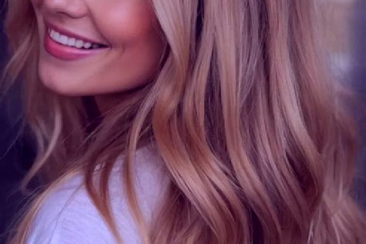 Luna, 21, a blonde hazel-eyed middle eastern companion based in Port Leyden. Offering Dinner Date, Striptease, Overnight. Available for incall and outcall, o...