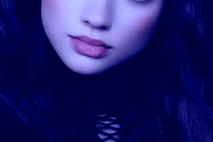 Luna, 21, a brunette dark-eyed caribbean companion based in Clavesana. Offering Dinner Date, OWO, Tantra, BDSM. Available for incall and outcall, overnight b...