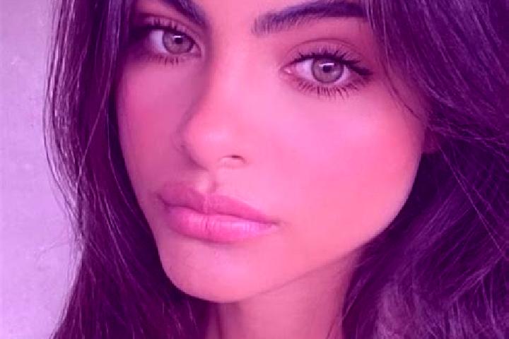 Luna, 21, a brunette green-eyed european companion based in Macine-Borgo Loreto. Offering Overnight, CIM, Dinner Date, BDSM. Available for incall and outcall...