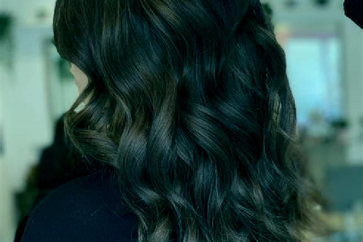 Luna, 21, a chestnut dark-eyed latina companion based in Moose Jaw. Offering 69, Travel Companion, A-Level, Erotic Massage, Striptease. Available for incall ...
