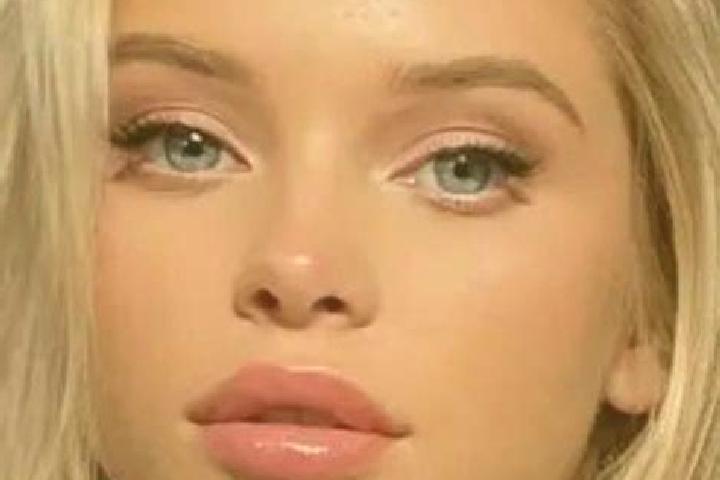 Luna, 21, a dark blonde blue-eyed caucasian companion based in Cotu Baii. Offering Deep French Kissing, Travel Companion, Striptease, Tantra. Available for i...