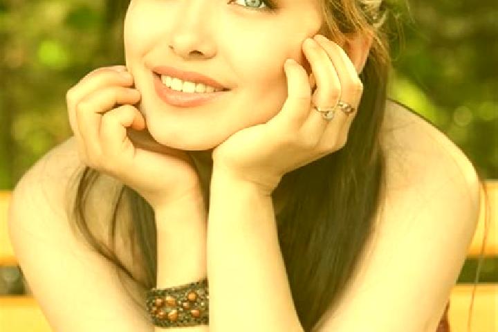 Luna, 21, a red blue-eyed asian companion based in Margineni Slobozia. Offering Travel Companion, Striptease, A-Level, Domination. Available for incall and o...
