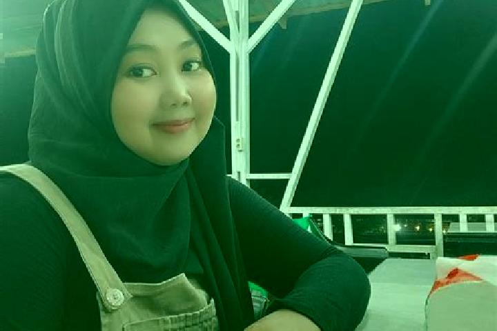 Luna, 21 — Escort in Langgapayung, Indonesia