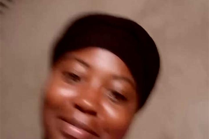 Luna, 21 — Escort in Mongana, Ivory Coast