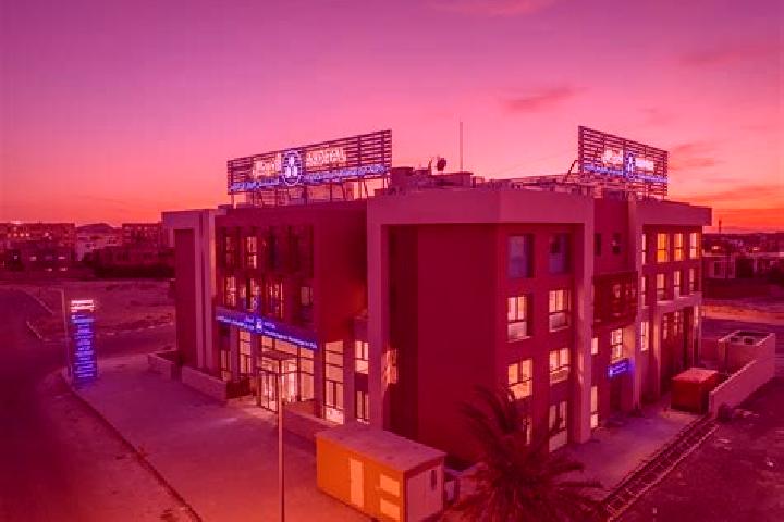Luna, 21 — Escort in Sidi Amar, Algeria