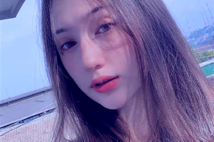 Luna, 21 — Escort in Ye-u, Myanmar