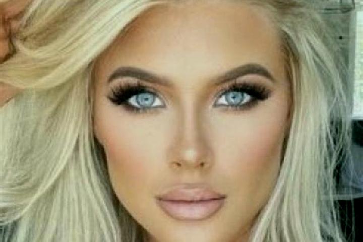 Luna, 22, a platinum blonde brown-eyed asian companion based in Leval. Offering Girlfriend Experience, 69, Dinner Date. Available for incall and outcall, day...