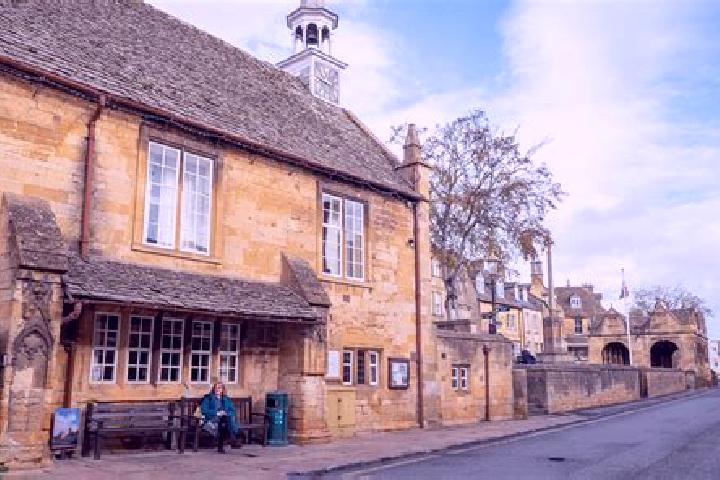 Luna, 22 — Escort in Chipping Campden, United Kingdom