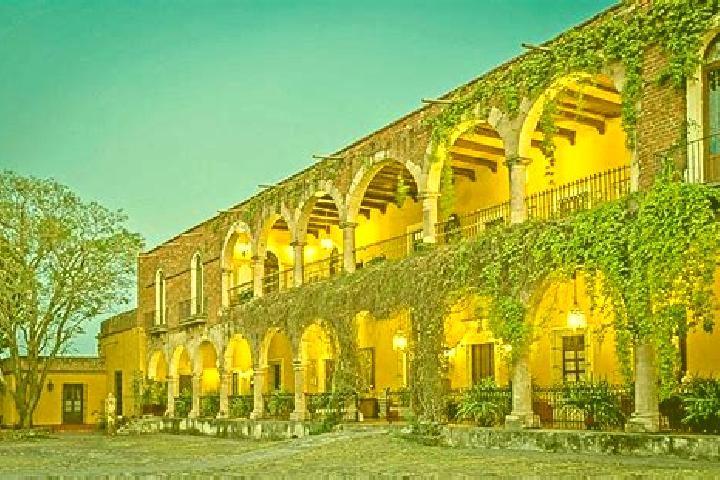 Luna, 22 — Escort in Ex-Hacienda de Guadalupe, Mexico