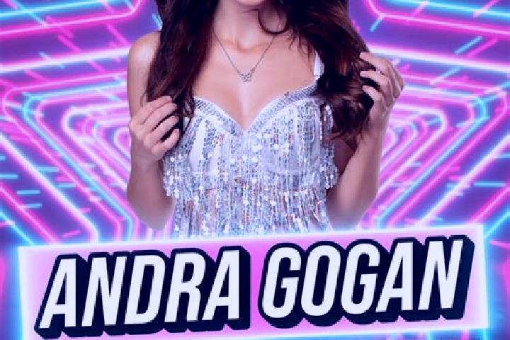 Luna, 22 — Escort in Gogan, Romania