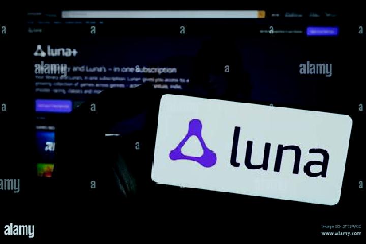 Luna, 22 — Escort in Guigovelaga, Mexico