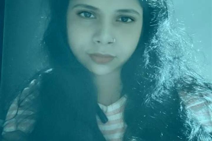 Luna, 22 — Escort in Harihar, India