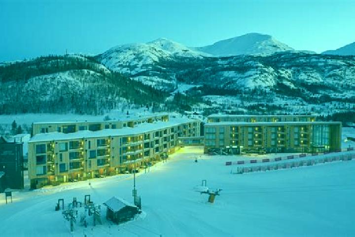 Luna, 22 — Escort in Hemsedal, Norway