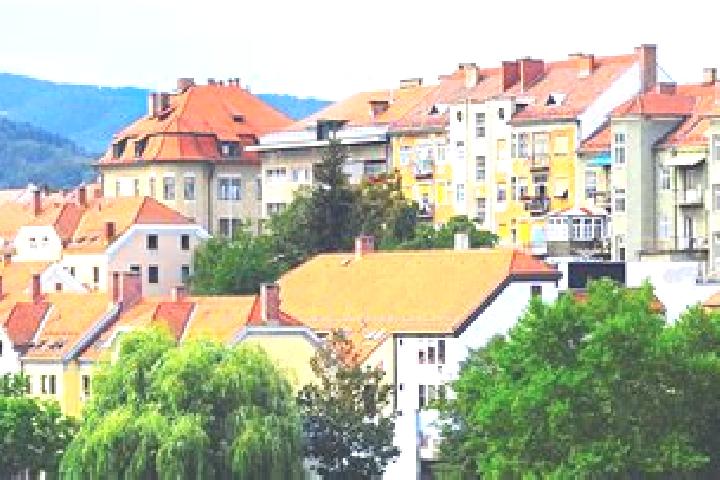 Luna, 22 — Escort in Vrtojba, Slovenia