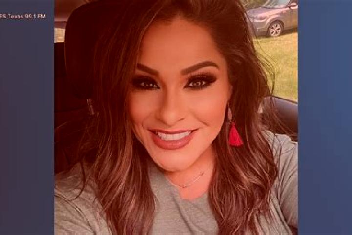 Luna, 22 — Escort in Wortham, United States