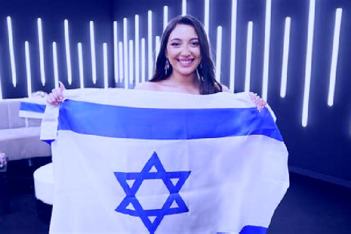 Luna, 22 — Escort in Yuval, Israel
