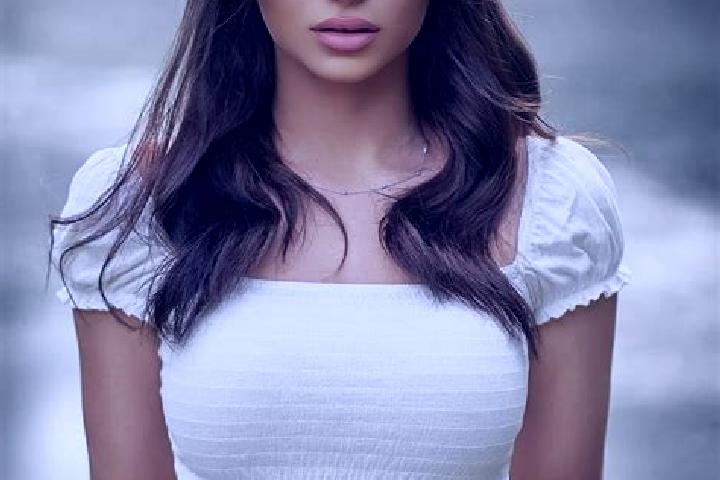 Luna, 23, a brunette brown-eyed ebony companion based in Roebaeck. Offering Striptease, 69, BDSM, Domination. Available for incall and outcall, overnight boo...