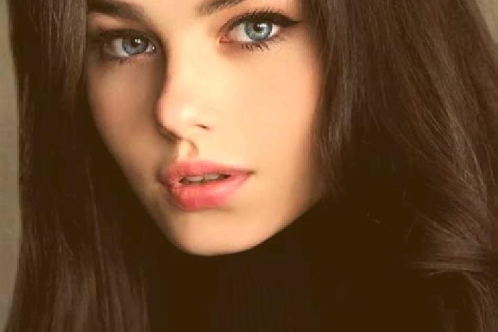 Luna, 23, a brunette grey-eyed slavic companion based in Kuchmyn Yar. Offering BDSM, GFE, Couples, Party Girl. Available for incall and outcall, overnight bo...
