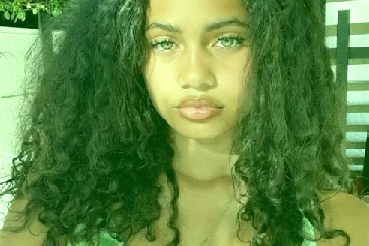 Luna, 23, a chestnut green-eyed mixed companion based in Shahrak-e Kuluri. Offering 69, Overnight, Fetish, Massage, Travel Companion. Available for incall an...