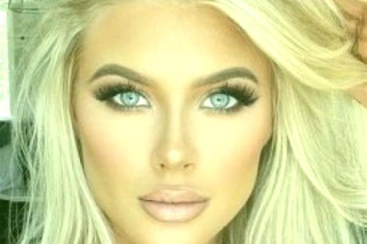 Luna, 23, a platinum blonde brown-eyed european companion based in Andover. Offering Domination, Massage, Duos, Dinner Date, Striptease. Available for incall...