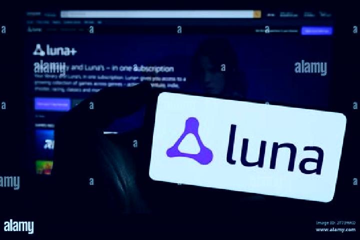 Luna, 23 — Escort in Csarnoknegyed, Hungary