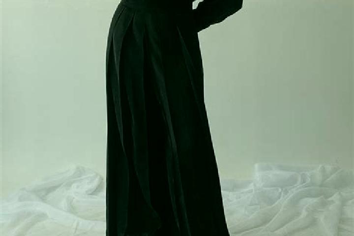 Luna, 23 — Escort in Hakama, Jordan