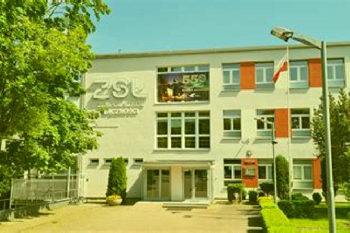 Luna, 23 — Escort in Iskrzyczyn, Poland