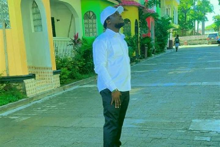 Luna, 23 — Escort in Jean-Rabel, Haiti