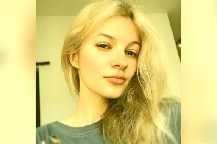 Luna, 23 — Escort in Ralivka, Ukraine