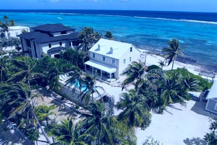 Luna, 23 — Escort in Red Bay Estate, Cayman Islands