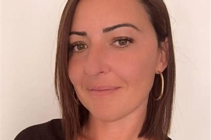 Luna, 23 — Escort in Romagnieu, France