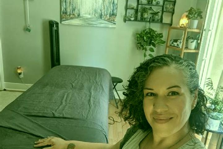 Luna, 24, a black dark-eyed european companion based in Briarcliffe Acres. Offering A-Level, Dinner Date, Massage. Available for incall and outcall, day and ...