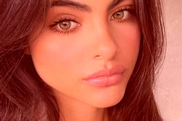 Luna, 24, a black green-eyed middle eastern companion based in Maggal. Offering GFE, OWO, Girlfriend Experience, 69, Couples. Available for incall and outcal...