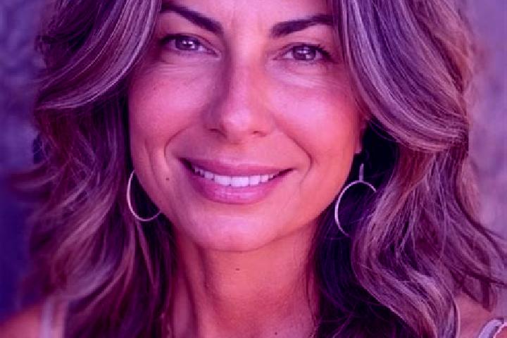 Luna, 24, a brunette grey-eyed latina companion based in Yakovlevo. Offering Erotic Massage, Girlfriend Experience, A-Level, Overnight, OWO. Available for in...