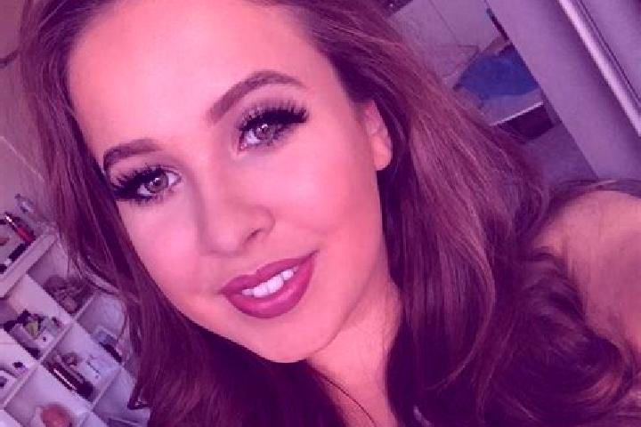 Luna, 24, a dark blonde dark-eyed slavic companion based in Cimanes del Tejar. Offering Couples, Dinner Date, Domination. Available for incall and outcall, d...