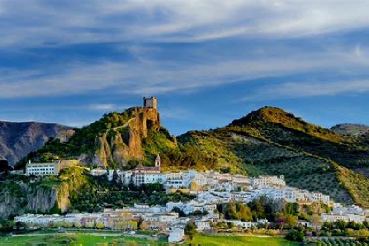Luna, 24 — Escort in Castilfrio de la Sierra, Spain