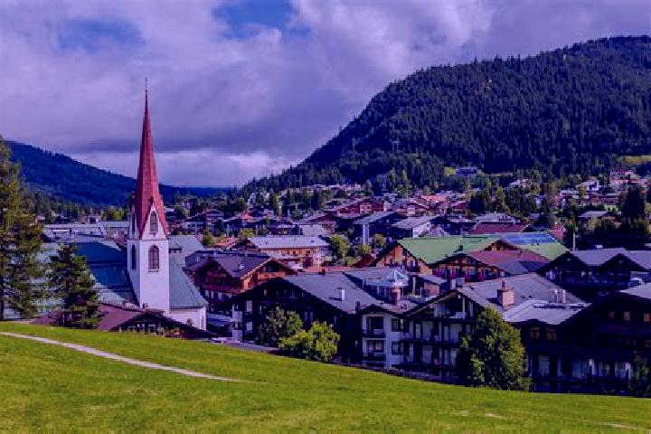 Luna, 24 — Escort in Seefeld in Tirol, Austria
