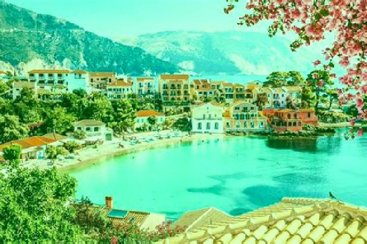 Luna, 24 — Escort in Stavrodromi, Greece