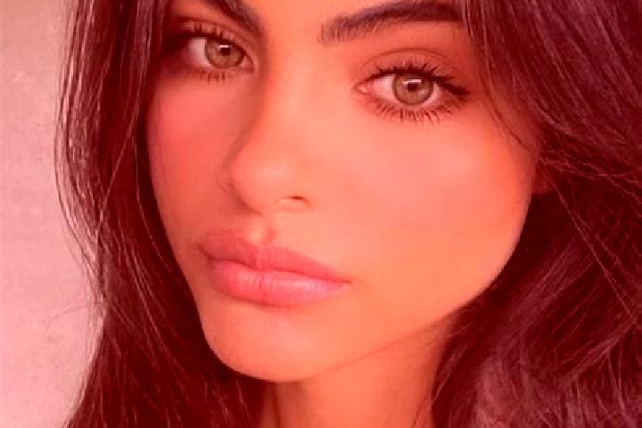 Luna, 25, a black hazel-eyed caucasian companion based in Wheatley Heights. Offering A-Level, Erotic Massage, Massage, 69. Available for incall and outcall, ...